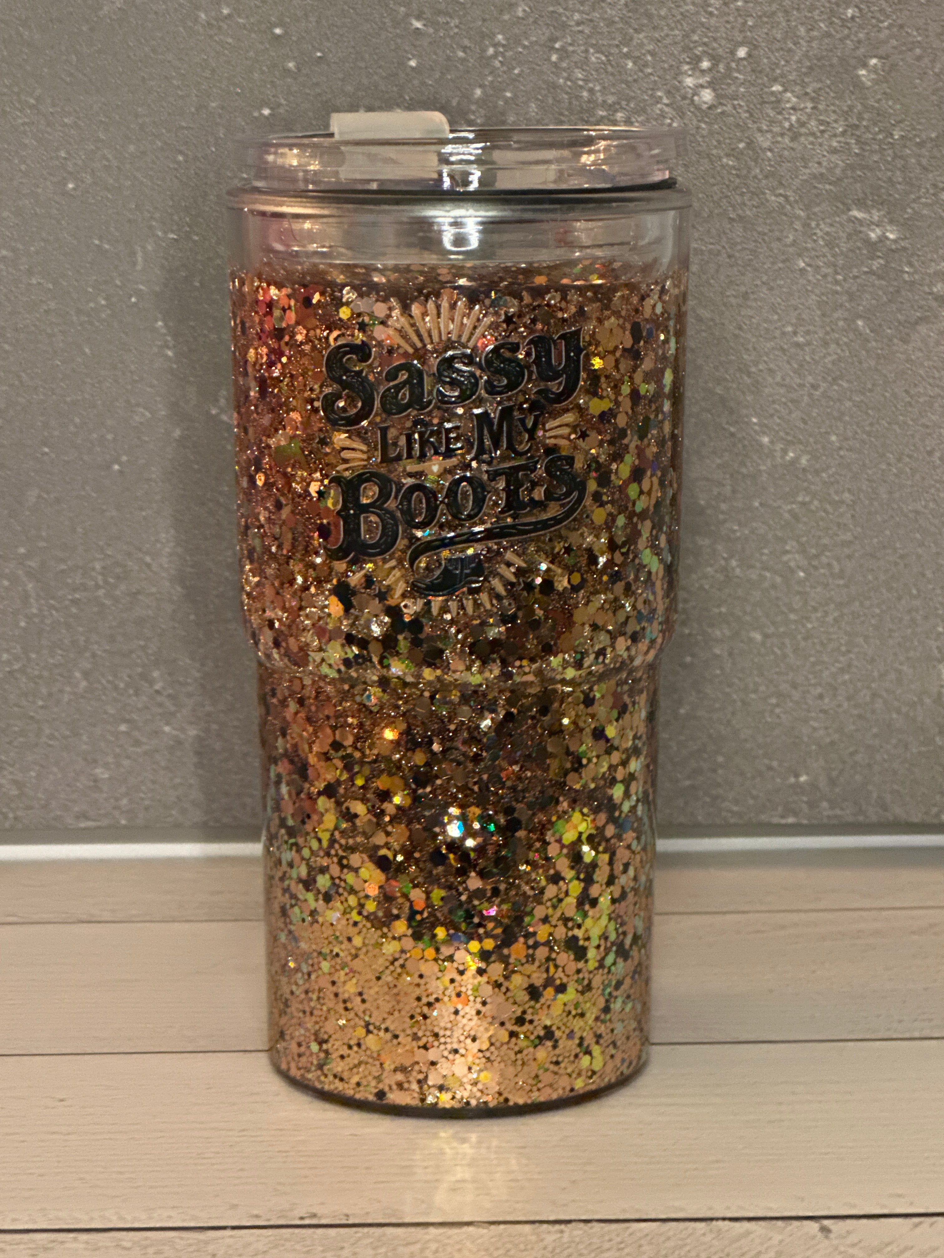 Barn hair and sassy boots 16 oz